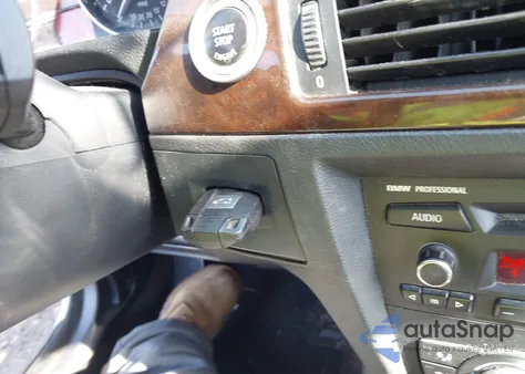 2009 BMW 328I xDrive из США, поврежденный, VIN WBAPK53599A644775